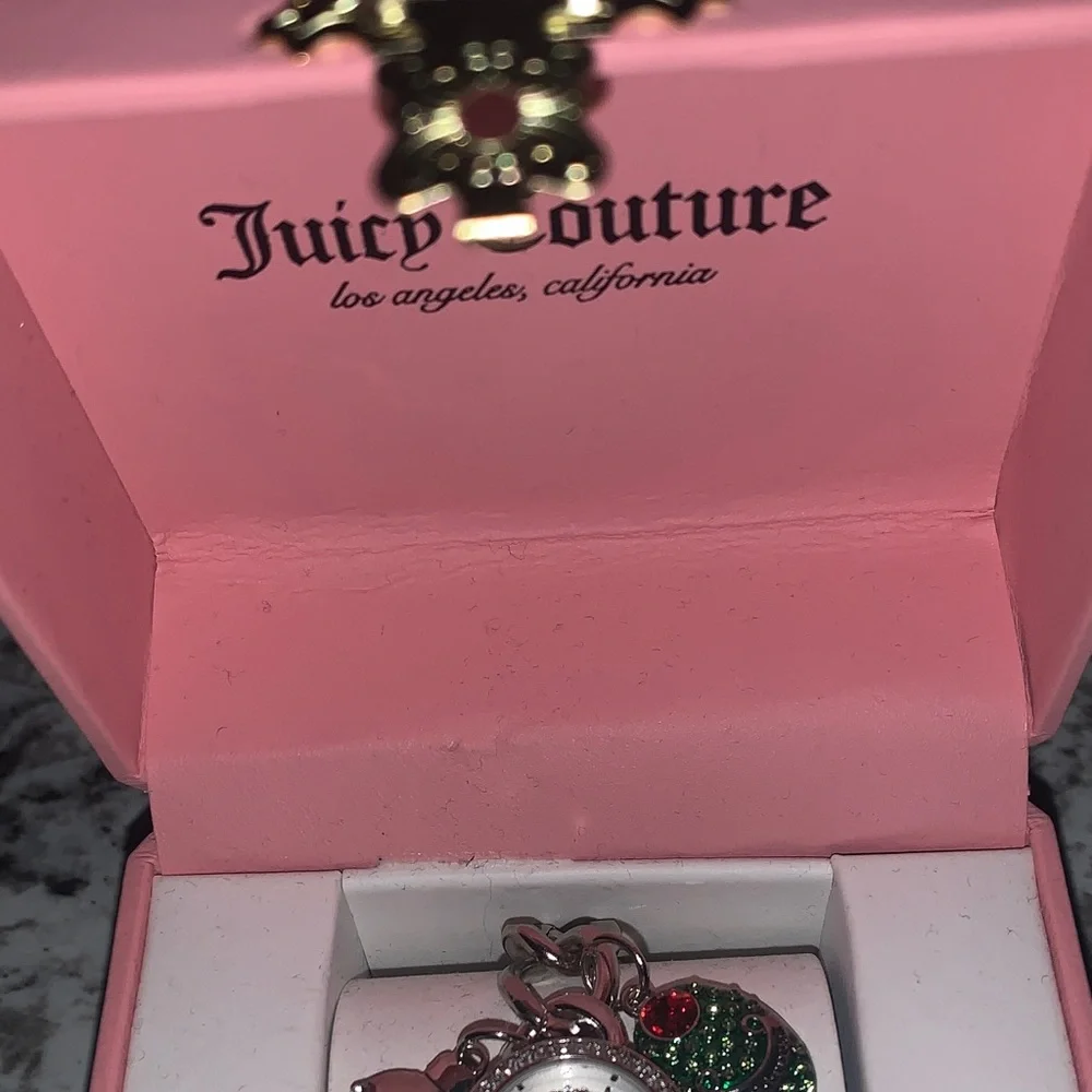 🆕-Juicy Couture Silver 🍸Martini Charm Bracelet Watch - Picture 7 of 13